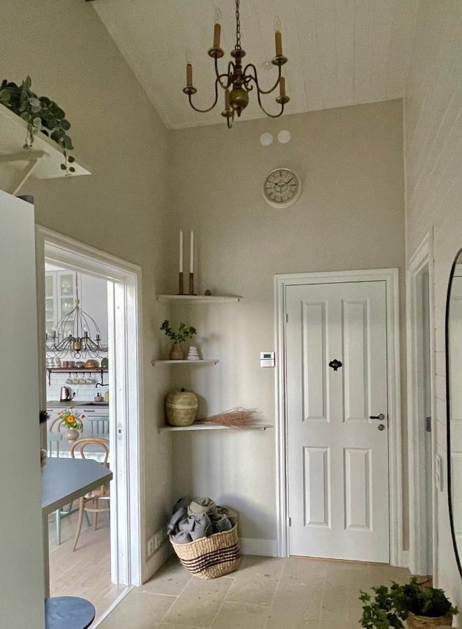 Bastuviken Bed And Breakfast Упсала Екстериор снимка