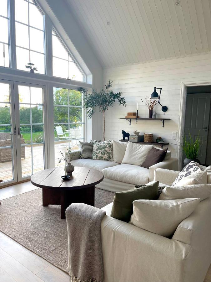 Bastuviken Bed And Breakfast Упсала Екстериор снимка