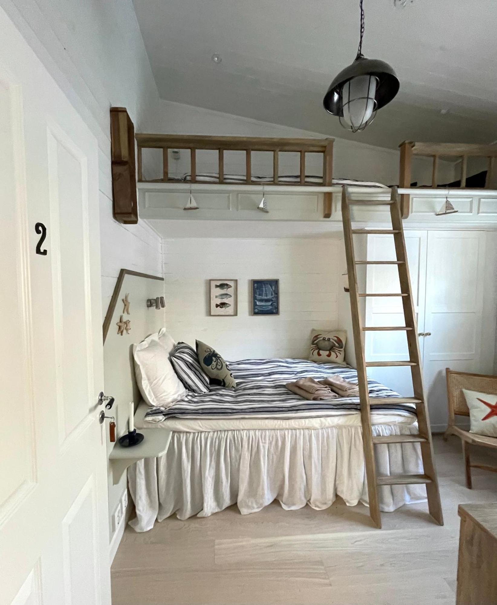 Bastuviken Bed And Breakfast Упсала Екстериор снимка